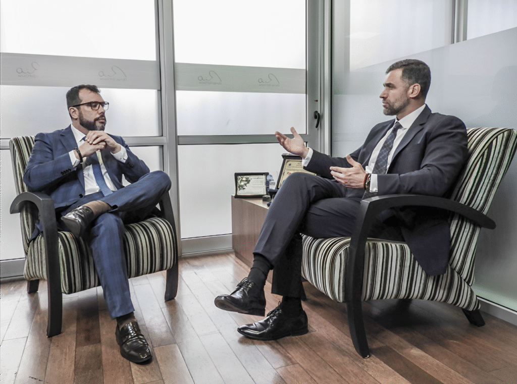 FOTO ADVOGADOS MARCELO JUCA E RAFAEL CARNEIRO SITE MJRC ADVOGADOS